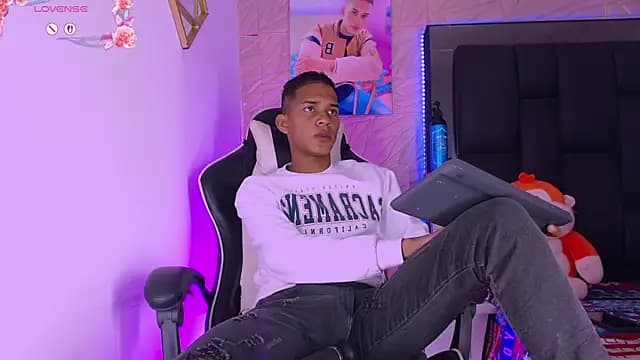 dilan_alfonzo live cam