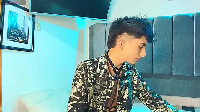 Erick_Velveth live cam