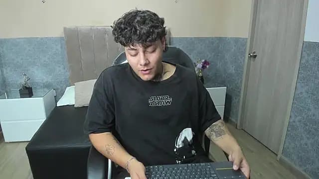 DAMON_SALVATTORE live cam