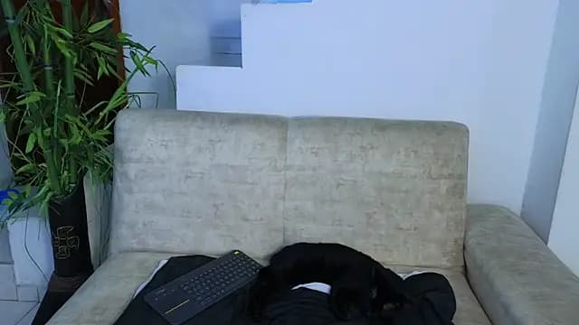 Lorenne_Miller live cam