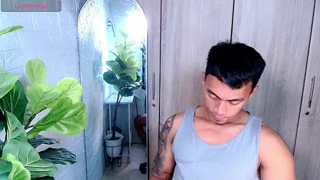 PinooyMilker live cam