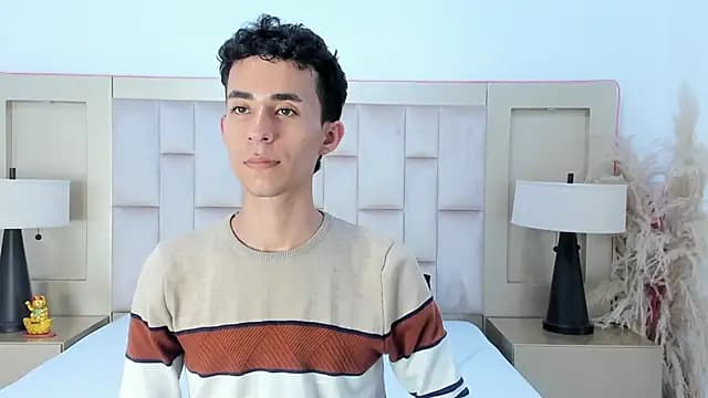 Zahir_Ashar live cam