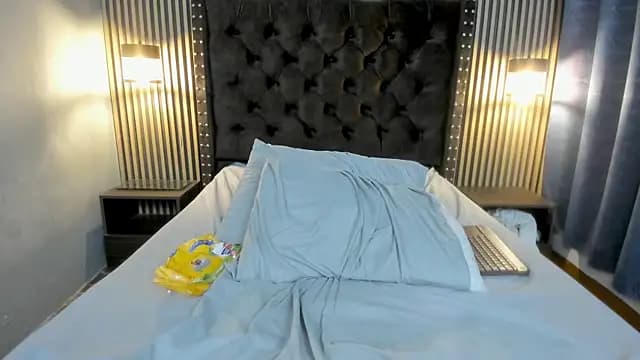 miss_sophiaxxx live cam on Stripchat