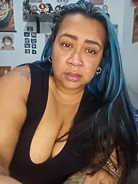 vicky-duarte live cam on Stripchat