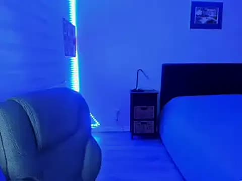 callme_iva live cam on Stripchat