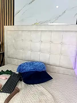 Anabell_03 live cam on Stripchat