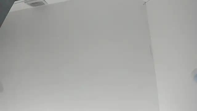 pretty_ariiel live cam