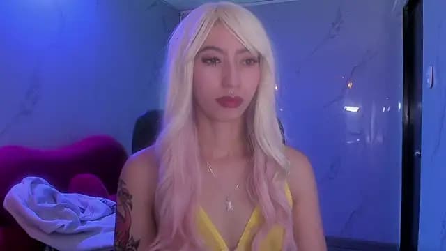 LilithCooperr_ live cam