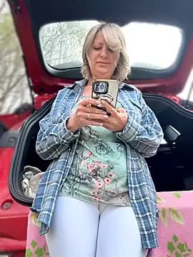 Milena-MilfaXXX live cam