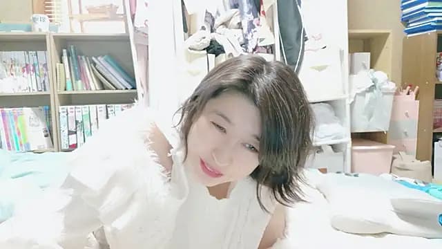 morikawa_sayaka live cam