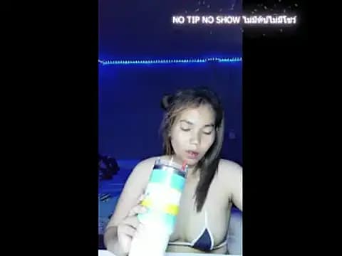 PRIMROSE_ live cam on Stripchat