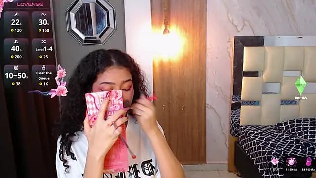 honeymoon_12 live cam