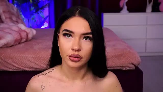 SashaLorrenz live cam