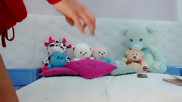 catriona_queen16 live cam