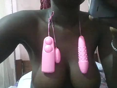 Freakybaby13 live cam