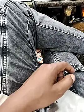 X-boy-11 live cam on Stripchat