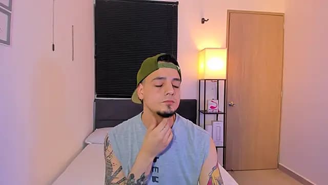 alejandro_calderon1 live cam