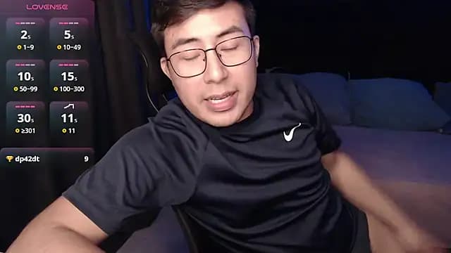 andrewmhilton_ live cam