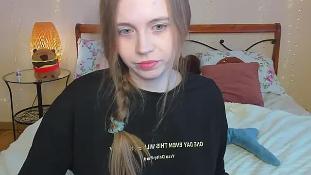 miya_soft live cam on Stripchat