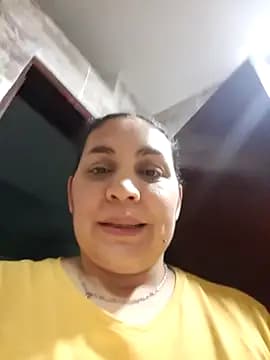 MirandaSoto live cam on Stripchat