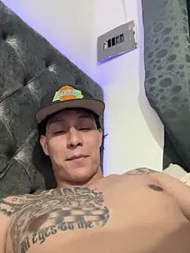 Stone_grey1_ live cam on Stripchat