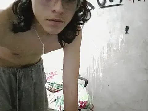 dirty_model live cam on Stripchat