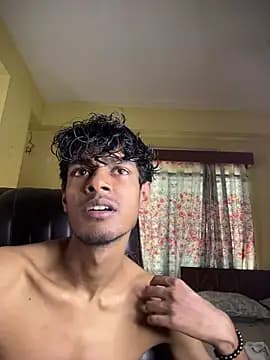 thecatfishh live cam on Stripchat