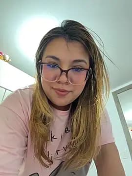 spicymichelle live cam on Stripchat