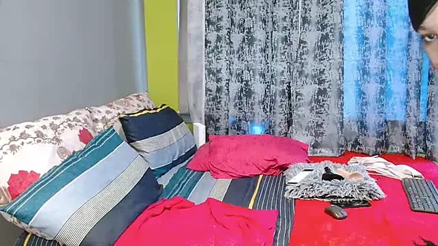 Tallwildnspicey98 live cam