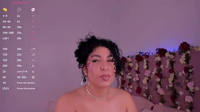 MiaWonderfull live cam