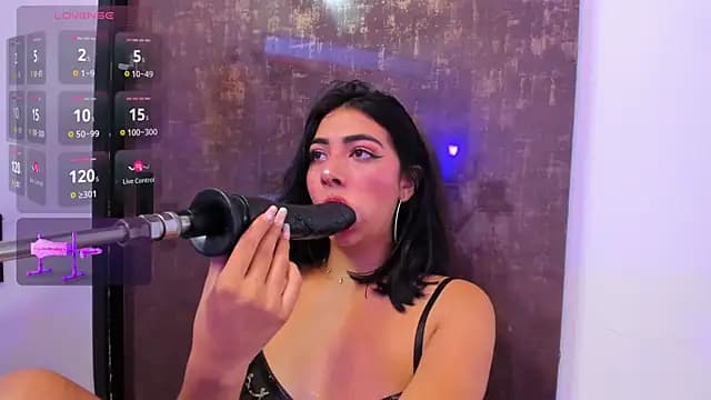 cherry_skinny_ live cam