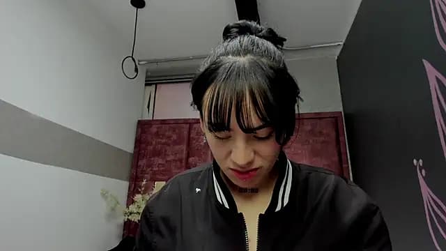 Kiara_Fox__ live cam