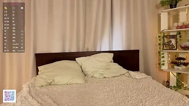 LeanneDinkle live cam