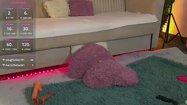 SabrineDivine live cam