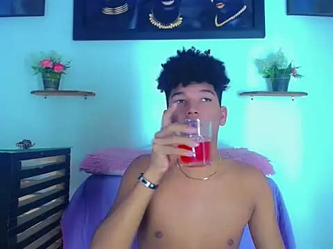 Sebastian_-D live cam