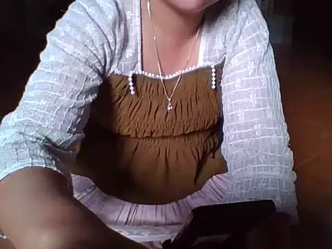 Hena__ live cam