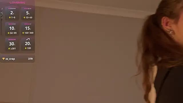 riley_lovely live cam