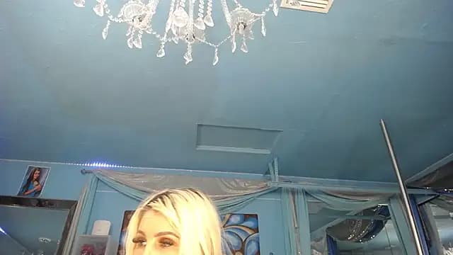 ADRIANNA_FOX live cam