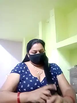 PINKI_024 live cam on Stripchat