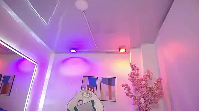 Black_roseee live cam on Stripchat