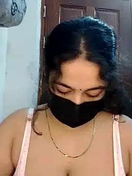 nosrat014 live cam on Stripchat