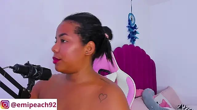 samanthaabloom live cam on Stripchat