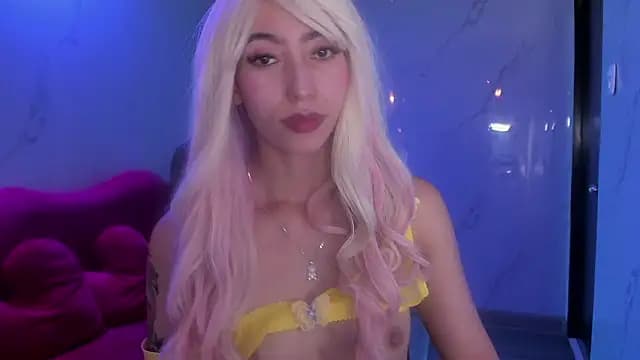 LilithCooperr_ live cam