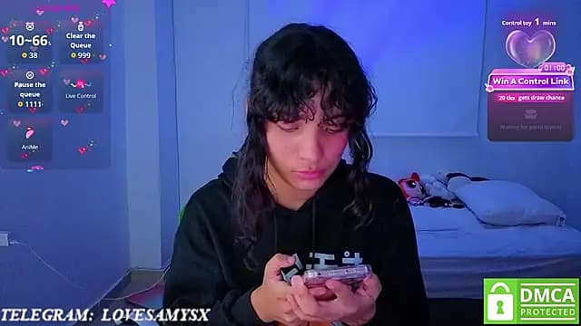Lovelyamyy live cam