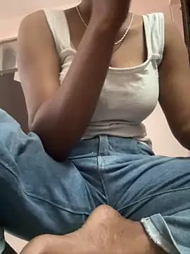 meenu_cuties live cam