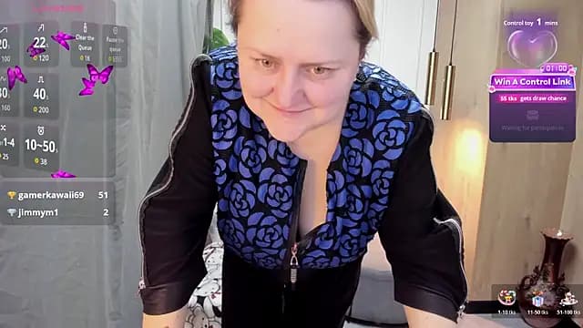 ScarlettSoft live cam