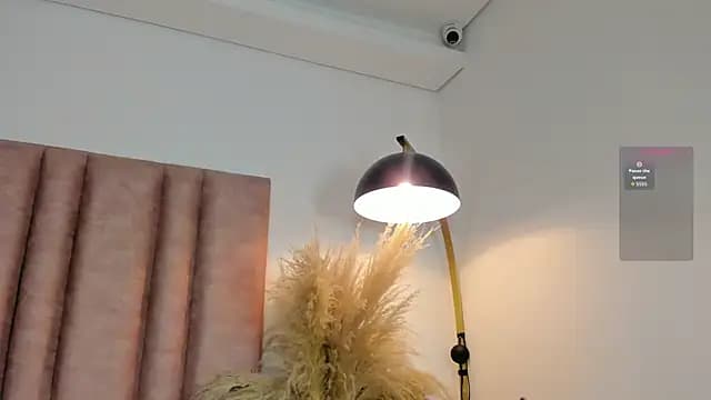 im_alejandra_ live cam