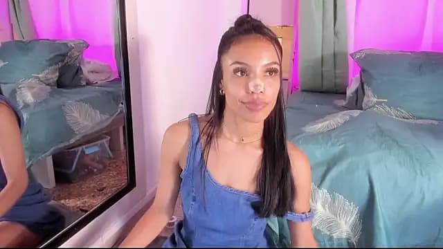 Blackywhiite live cam