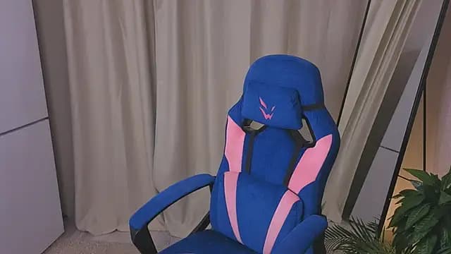 404CUTIE_ live cam on Stripchat