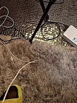 AvaSquirtMilf live cam on Stripchat